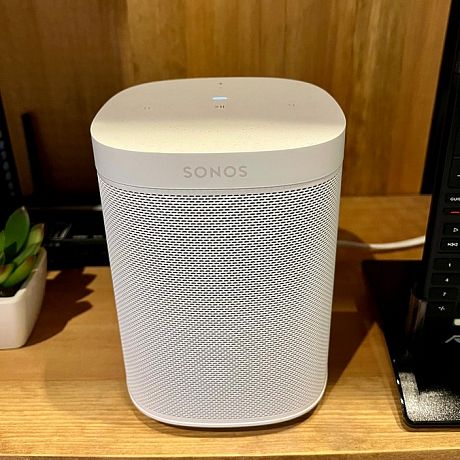 Активная беспроводная колонка Sonos One white (SALE из ШОУ-РУМА)